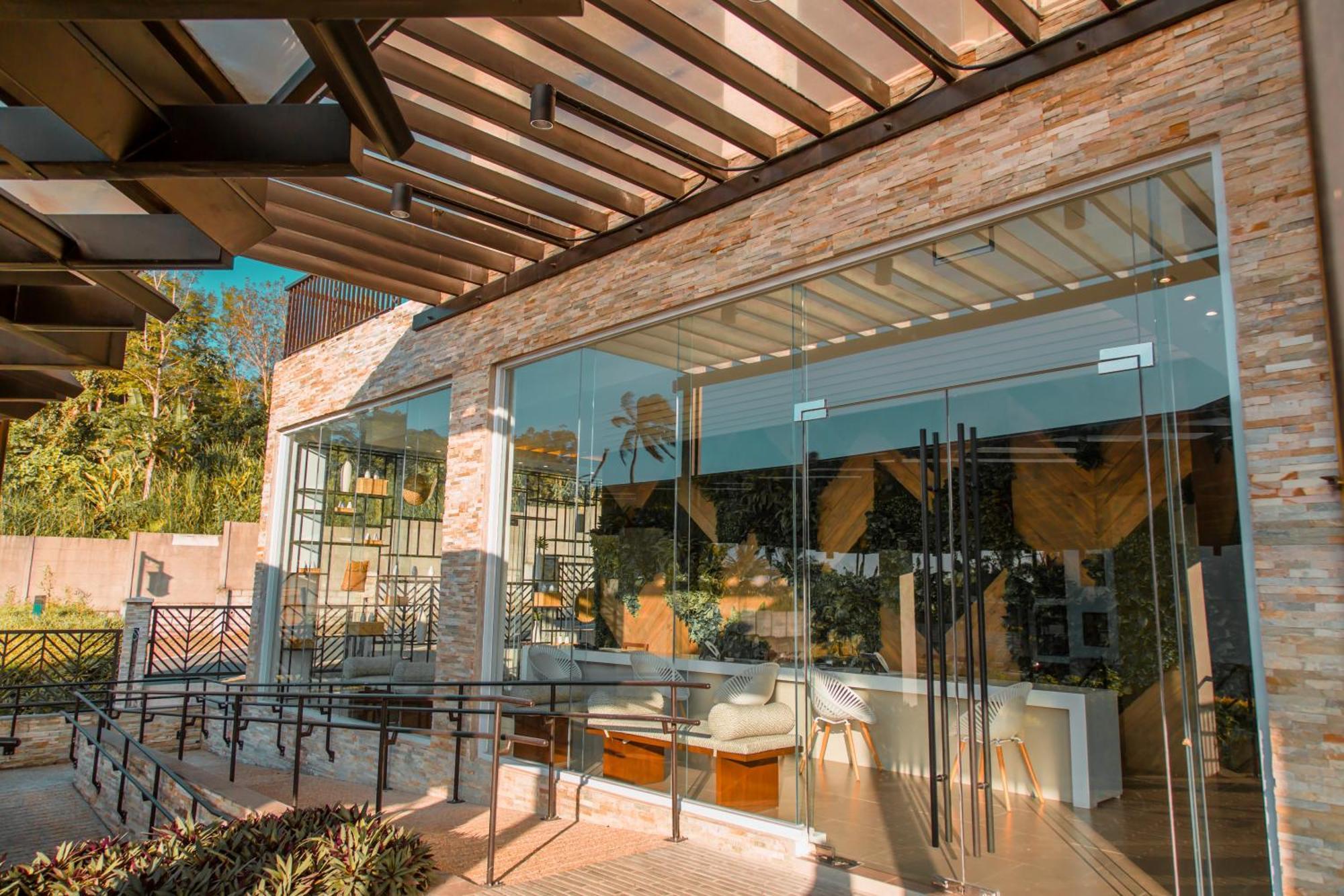 The Serviced Residences At Kasa Luntian Managed By Hii Tagaytay City Екстер'єр фото