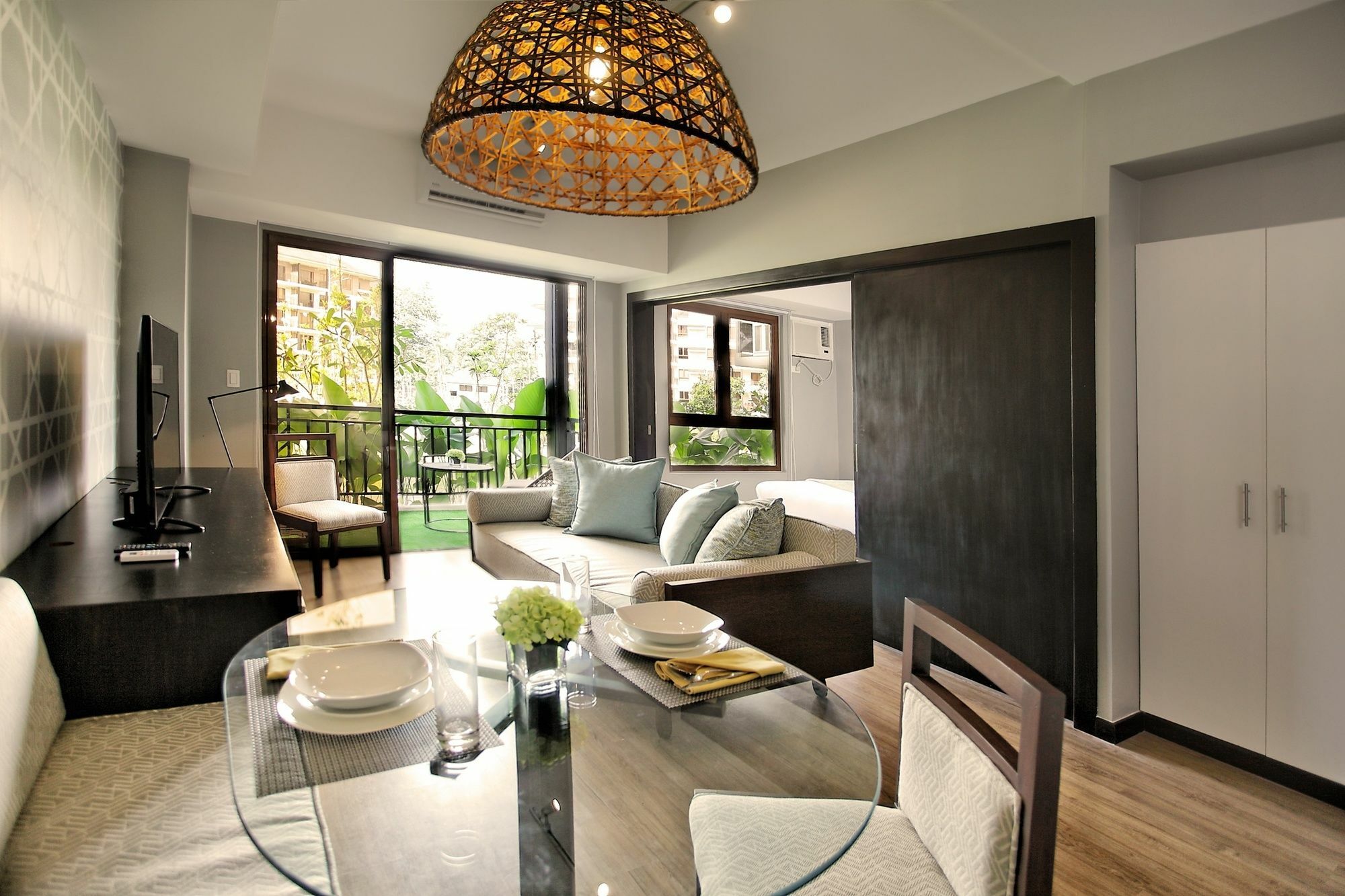 The Serviced Residences At Kasa Luntian Managed By Hii Tagaytay City Екстер'єр фото