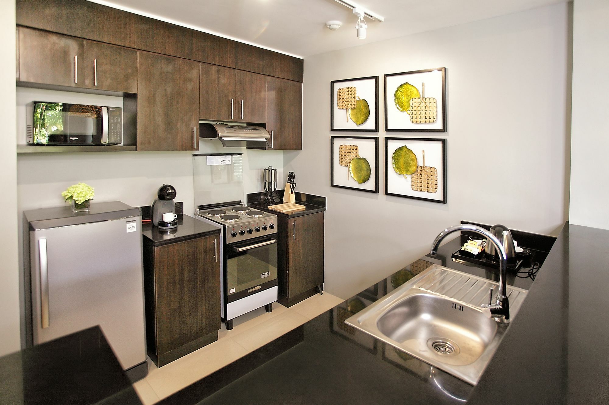 The Serviced Residences At Kasa Luntian Managed By Hii Tagaytay City Екстер'єр фото